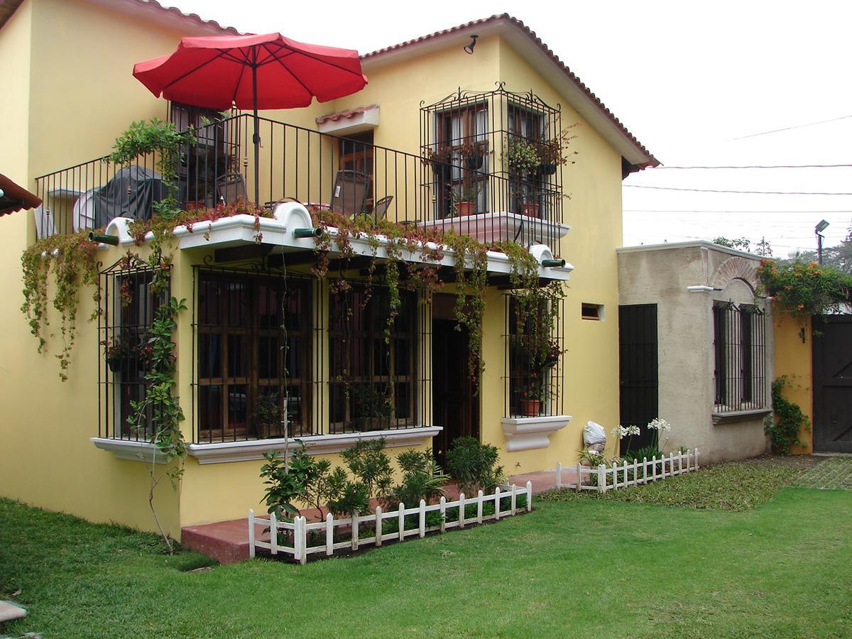 Villas Santa Ana-Ricardo Antigua Exterior photo